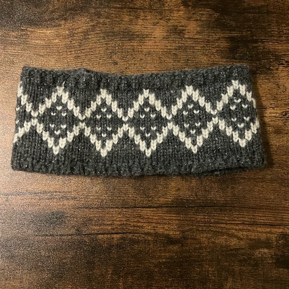 American Eagle Outfitters Accessories - American Eagle Earwarmer